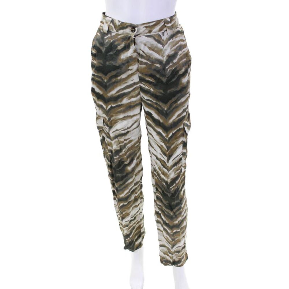 Diego Women's Button Closure Straight Leg Printed Cargo Pants Green Size M